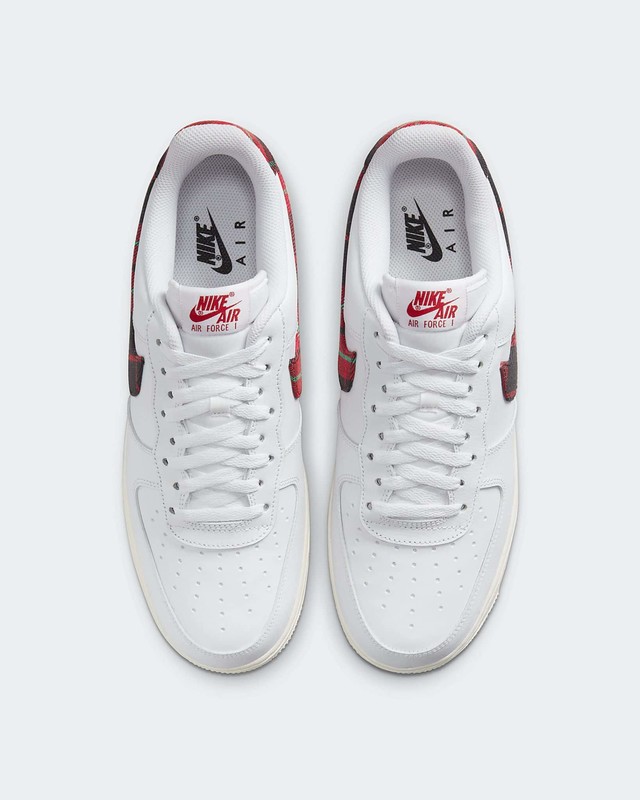 在庫処分大特価!!】【在庫処分大特価!!】24.5cm Nike Air Force Low